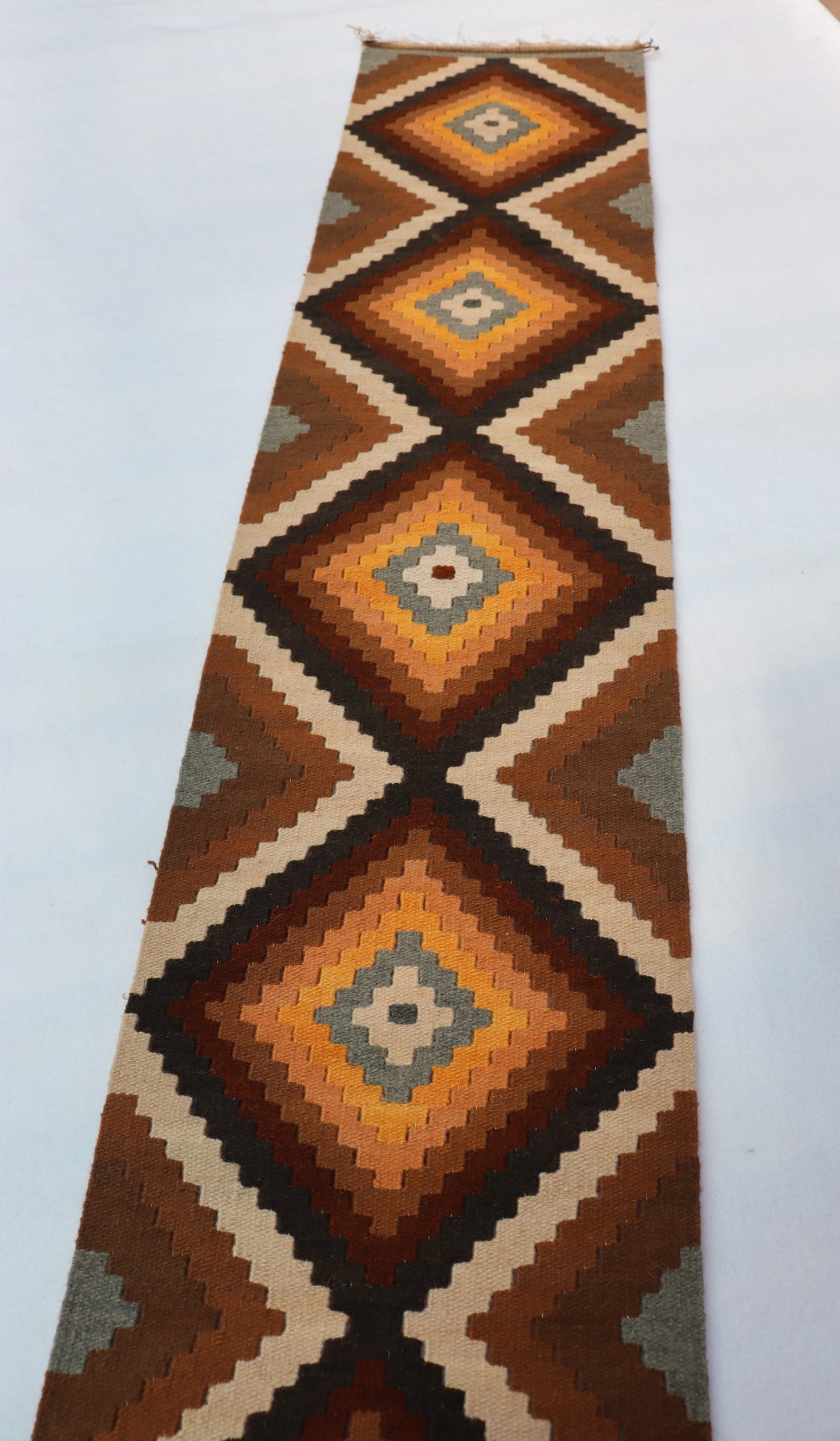 TR.USA-Table runner