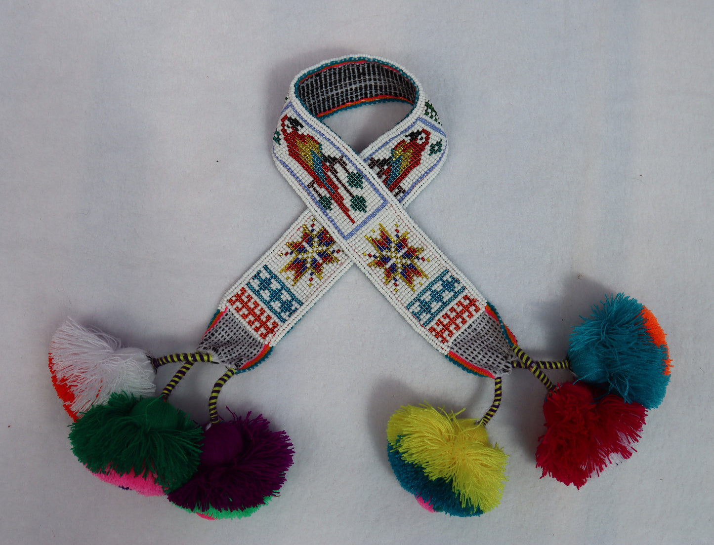 CIN.102 Ribbons with glass seed beads