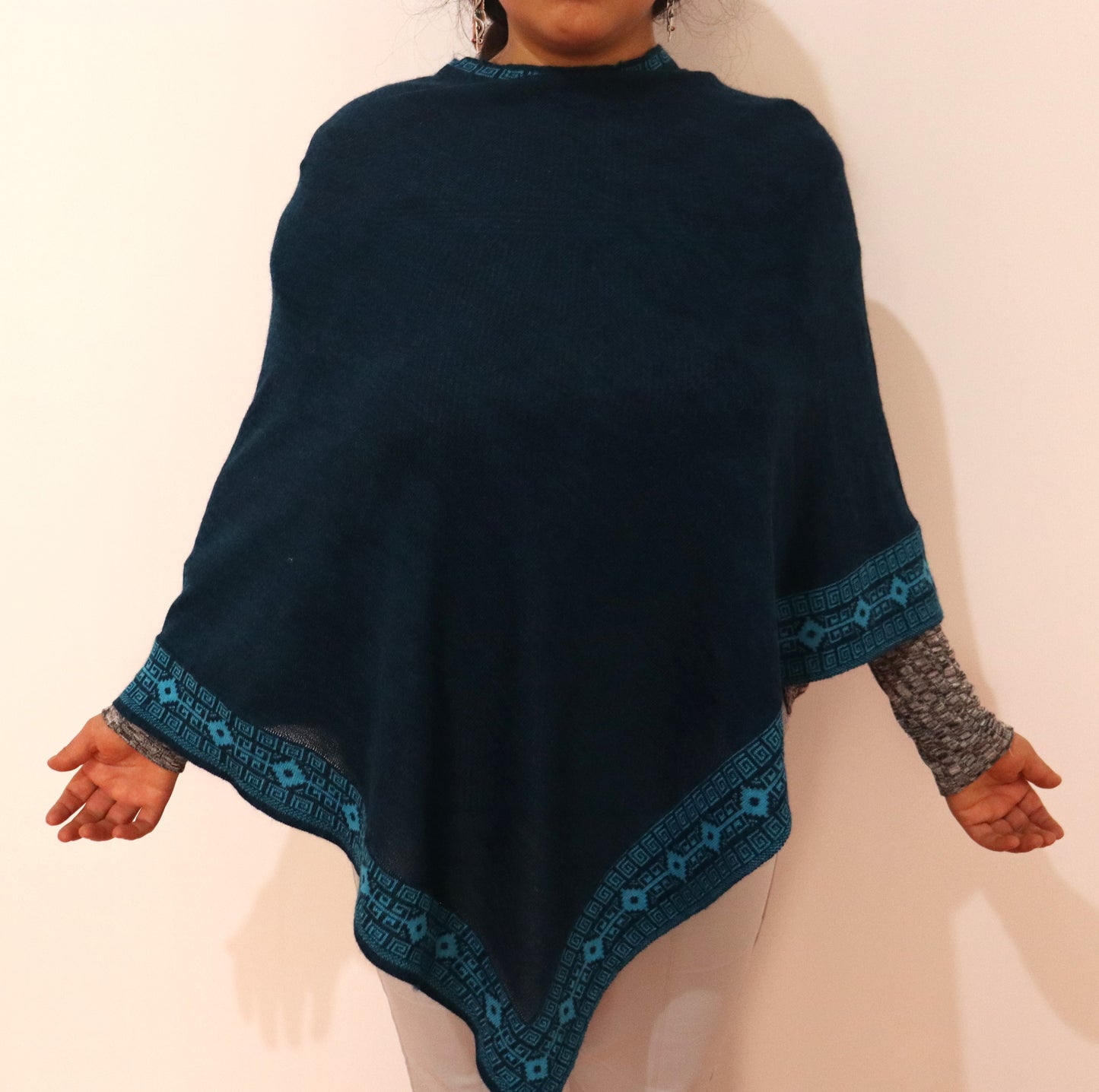 PCH.023-Women Poncho