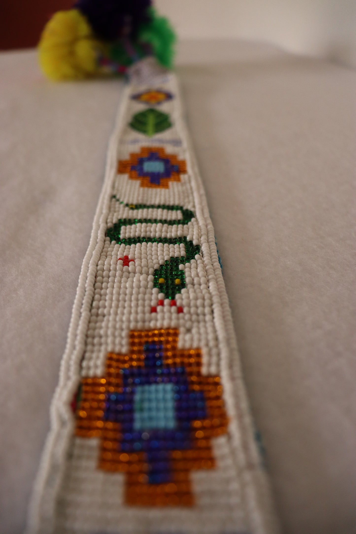 CIN.105 Ribbons with glass seed beads