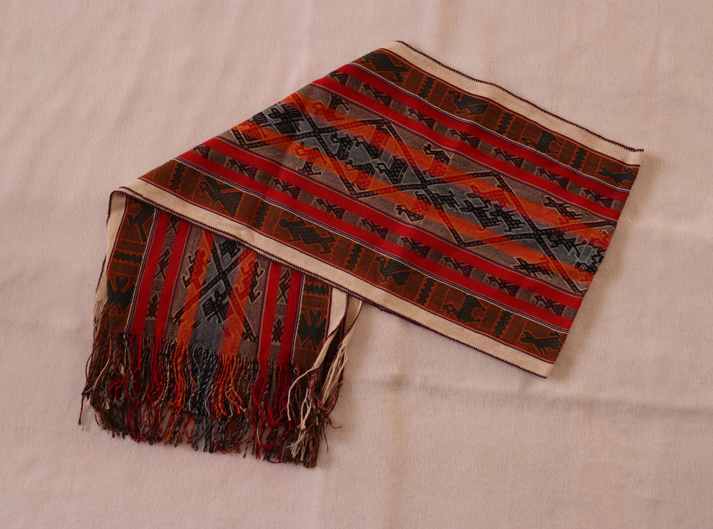 TR. 004-Table runner or Shall