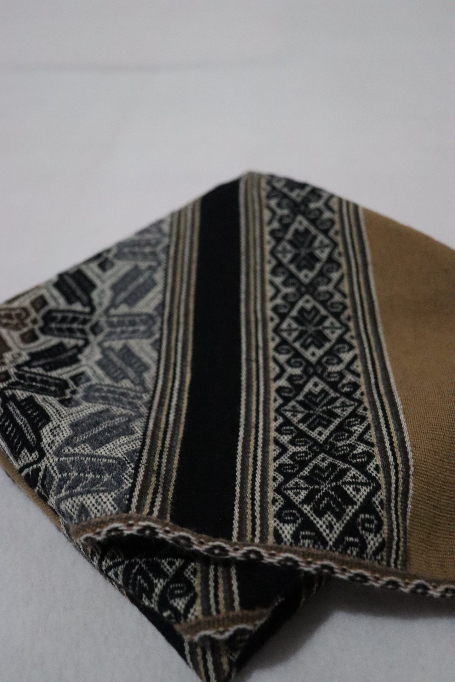 M.121  Mesa Cloth