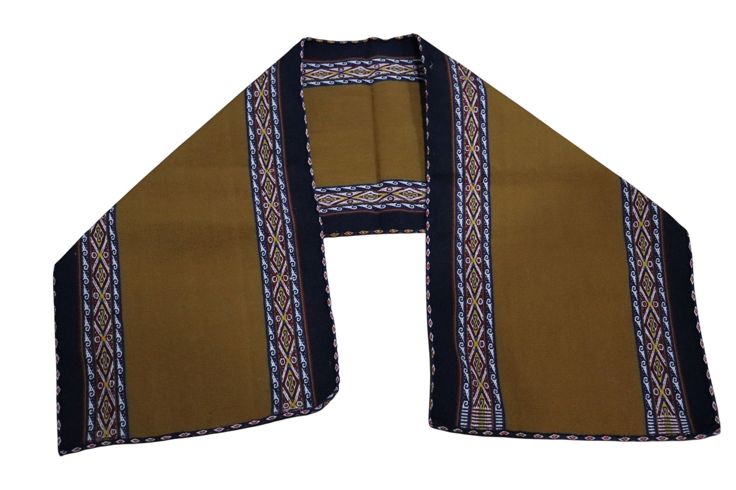 Table Runner / TRF-004